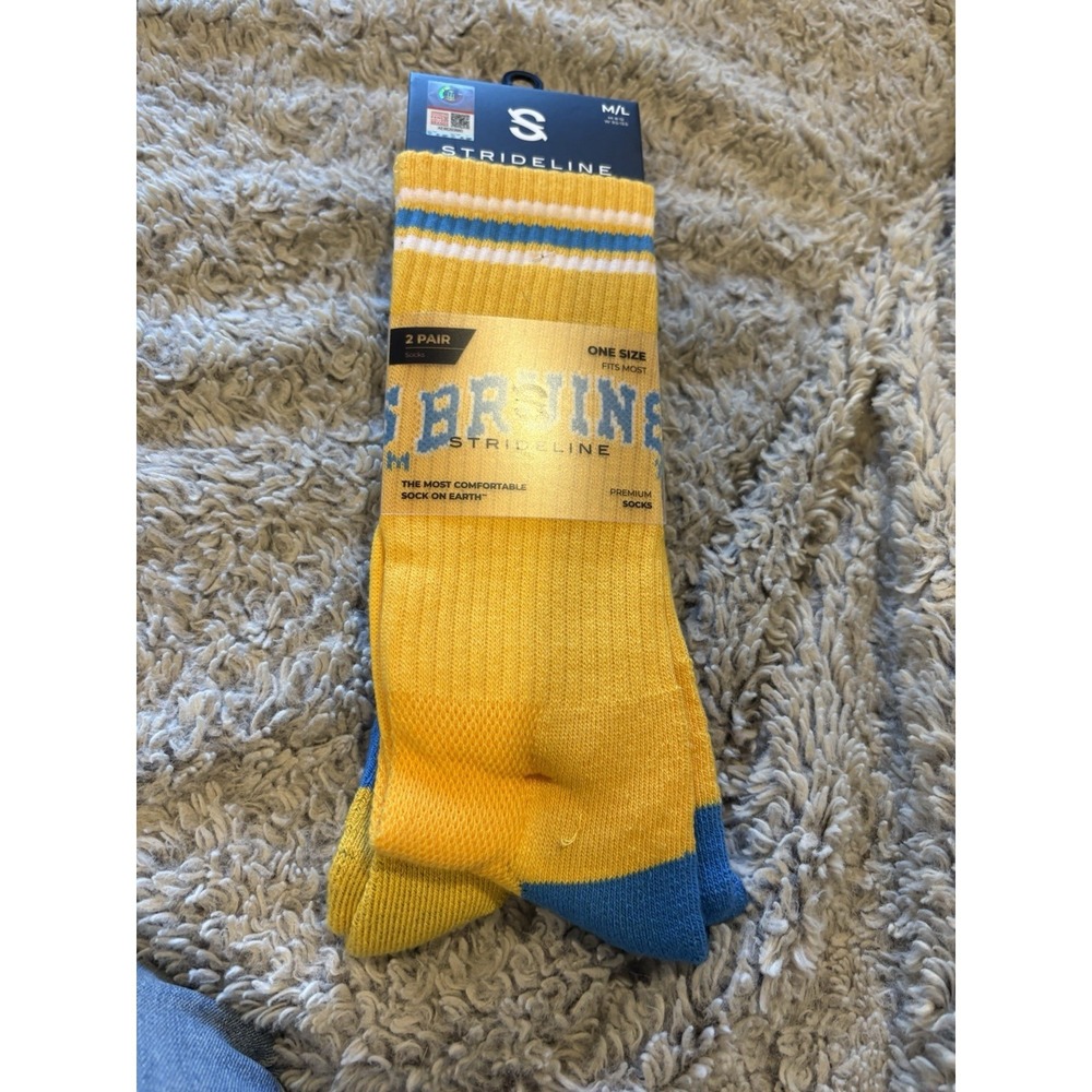 Strideline UCLA Bruins Crew Socks Mens M/L Yellow 2 Pack NWT Collegiate Athletic